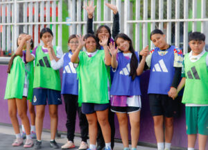 Frente al Mundial de arriba, Cancha Violeta Frente al Mundial de arriba, Cancha Violeta