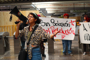 “No queremos un Mundial, queremos metro funcional”: exigen estudiantes de la UNAM “No queremos un Mundial, queremos metro funcional”: exigen estudiantes de la UNAM