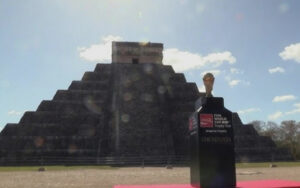 Alianza por la Salud Alimentaria cuestiona uso de Chichén Itzá para evento publicitario de Coca-Cola Alianza por la Salud Alimentaria cuestiona uso de Chichén Itzá para evento publicitario de Coca-Cola