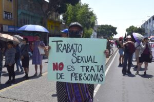 “El balón del mundial, despojo social”: reclaman trabajadoras sexuales en el Día Internacional de las y los Trabajadores “El balón del mundial, despojo social”: reclaman trabajadoras sexuales en el Día Internacional de las y los Trabajadores