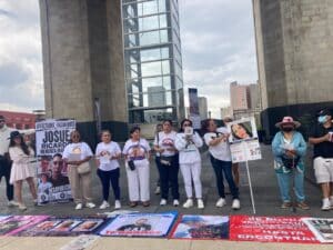 Familias en búsqueda versionan “Cielito lindo” para visibilizar la crisis y apelar al sentimiento patriótico Familias en búsqueda versionan “Cielito lindo” para visibilizar la crisis y apelar al sentimiento patriótico