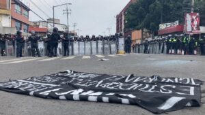 Criminalización, violencia y terror en Santa Úrsula: testimonios de estudiantes detenidos en la inauguración del Mundial Criminalización, violencia y terror en Santa Úrsula: testimonios de estudiantes detenidos en la inauguración del Mundial